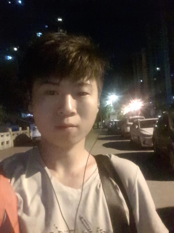 流星的瞬间的第一张照片--闽清相亲网