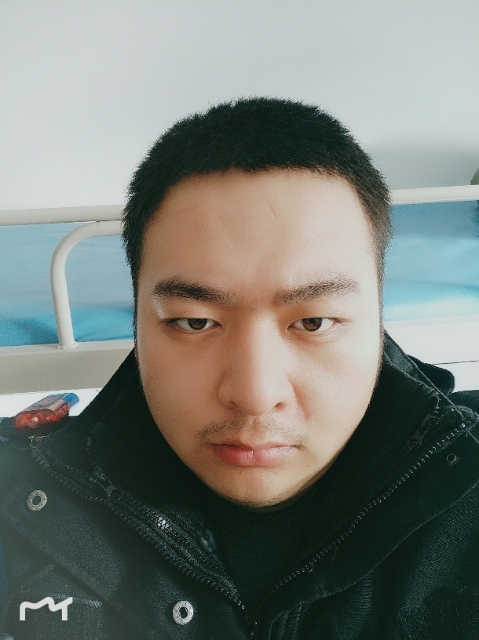 负重前行的第一张照片--闽清相亲网