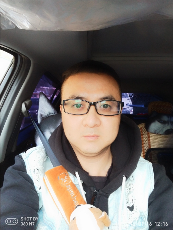 香烟最懂男人心的第一张照片--闽清相亲网