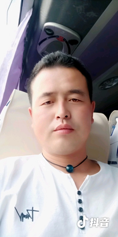 瞬间被爱上的第一张照片--闽清相亲网