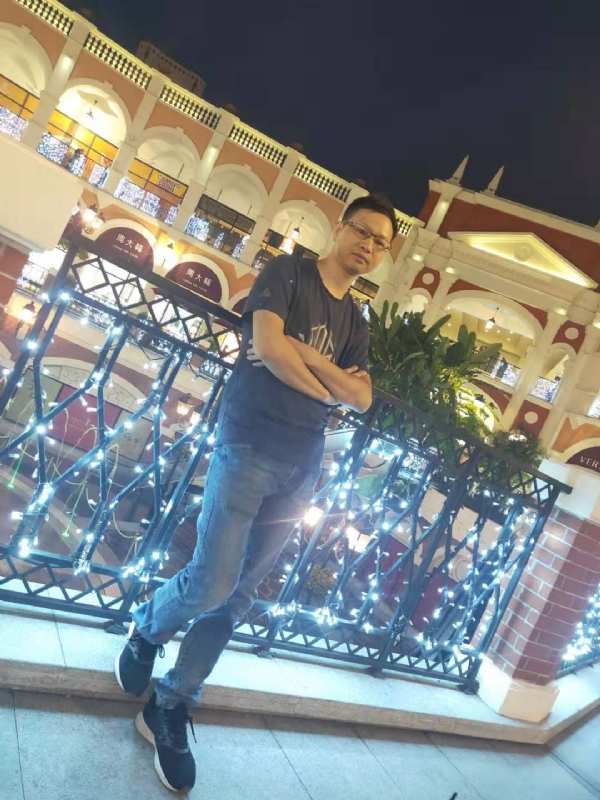 落单恋人的第一张照片--闽清相亲网