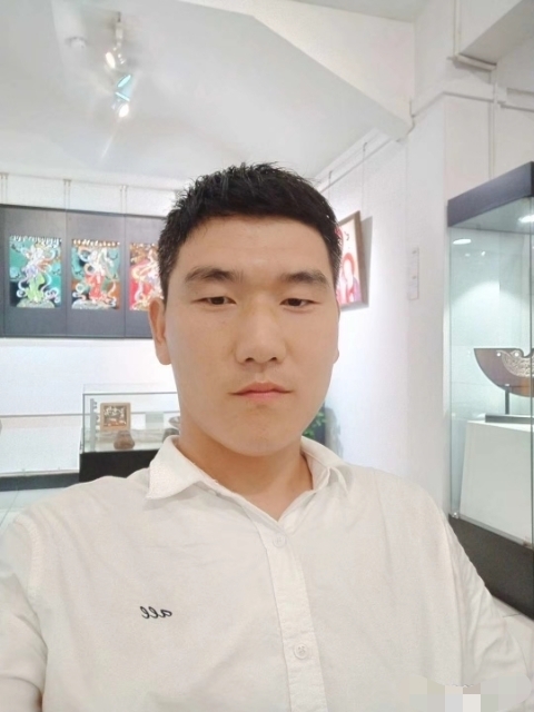 自律人生的第一张照片--闽清相亲网