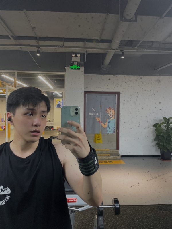 想吃猫的鱼的第一张照片--闽清相亲网