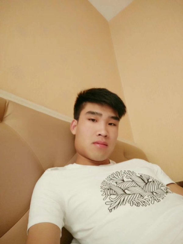 谁不曾孤单上路的第二张照片--闽清相亲网