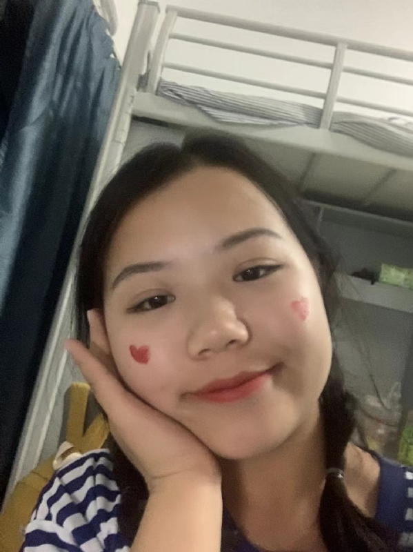 轻轻的一片云的第一张照片--闽清相亲网
