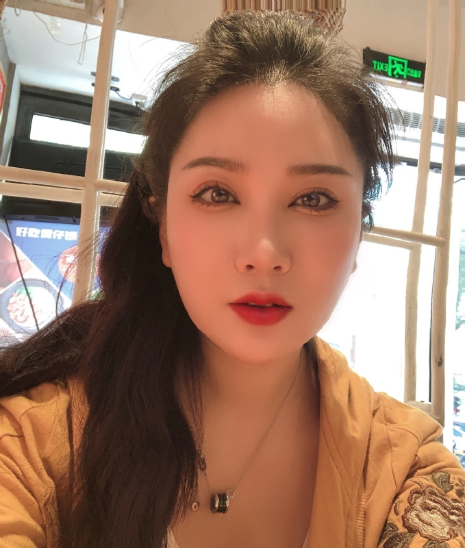 琳达的第二张照片--闽清相亲网
