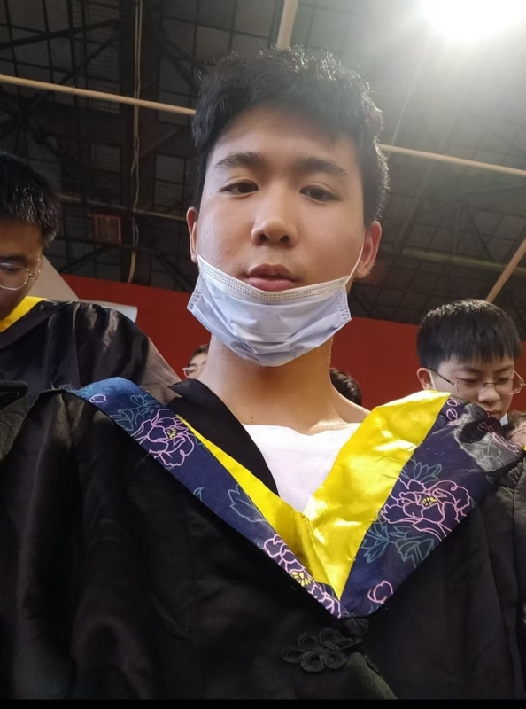 落落大方的第一张照片--闽清相亲网